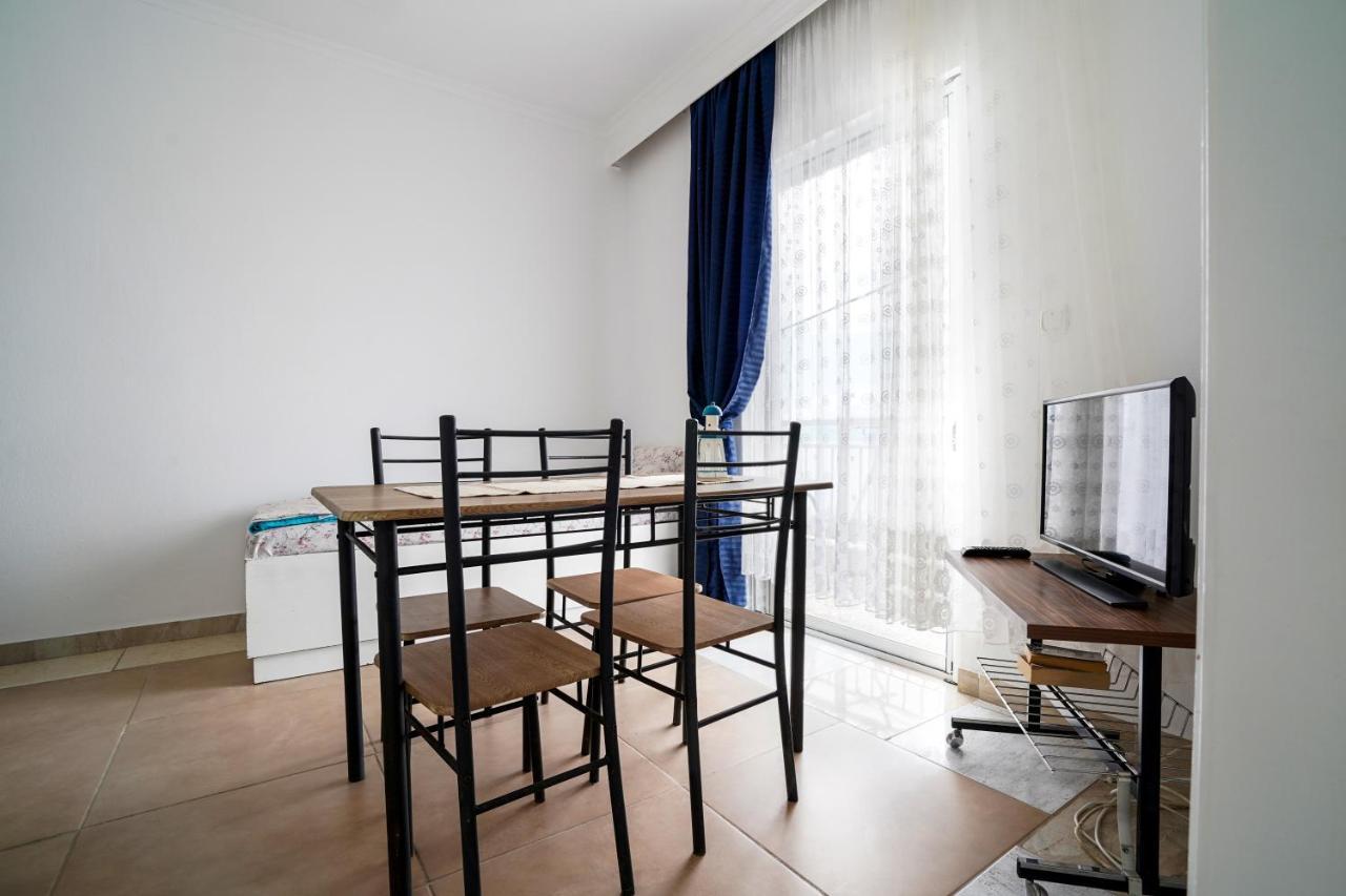 Dimitra Beach Apartments - Nea Karvali Kavala Kültér fotó