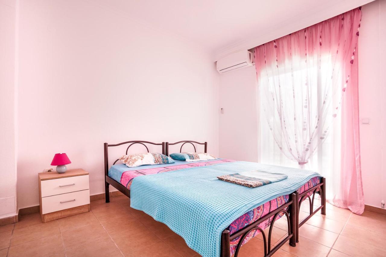 Dimitra Beach Apartments - Nea Karvali Kavala Kültér fotó