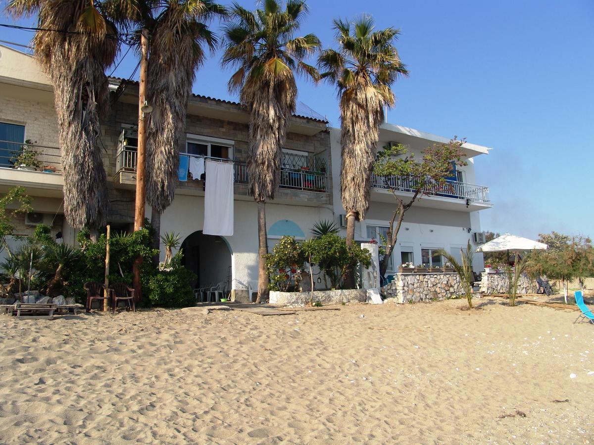 Dimitra Beach Apartments - Nea Karvali Kavala Kültér fotó